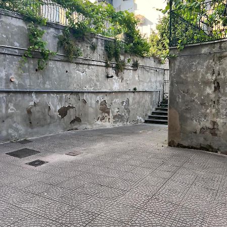 Diego House Museo เนเปิลส์ ภายนอก รูปภาพ